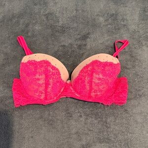PINK Victoria's Secret Neon Lace Bra